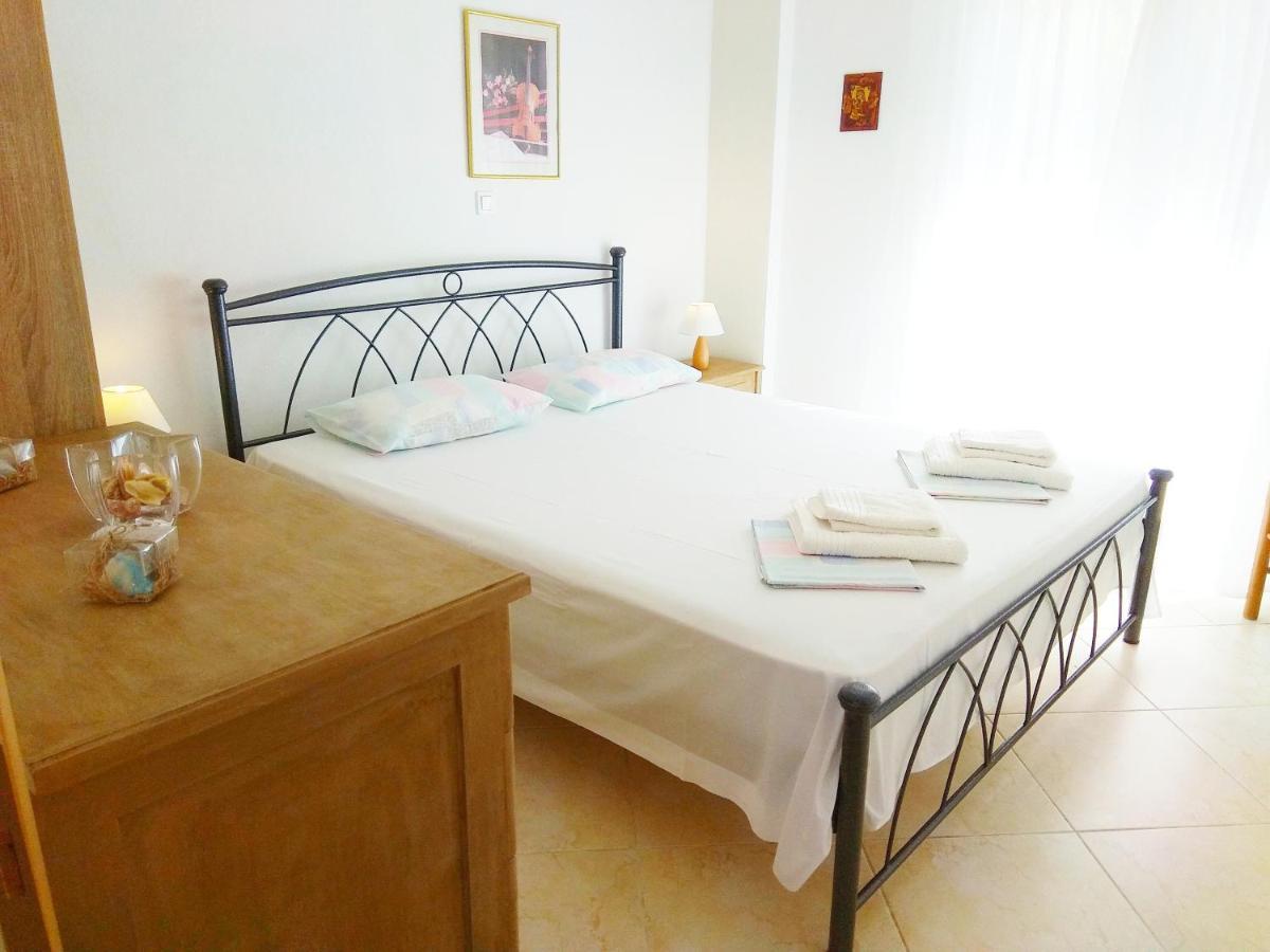 Emerald Apartment With Sea View Kriopigi Exterior photo